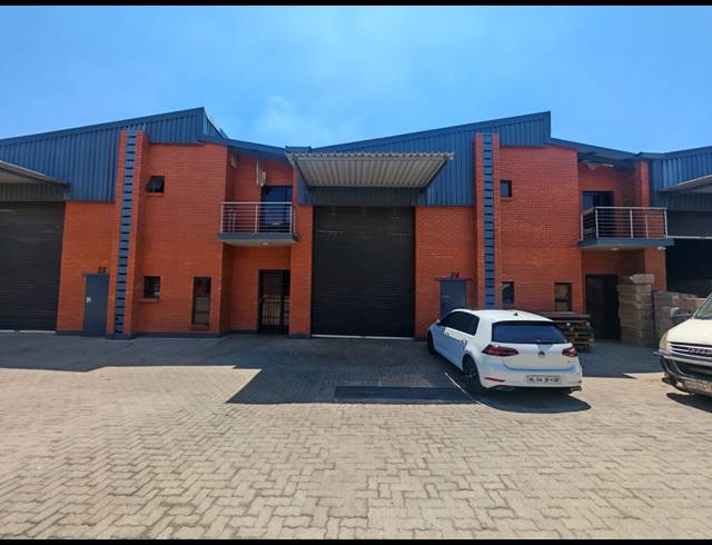 243M² WAREHOUSE TO LET IN ORMONDE